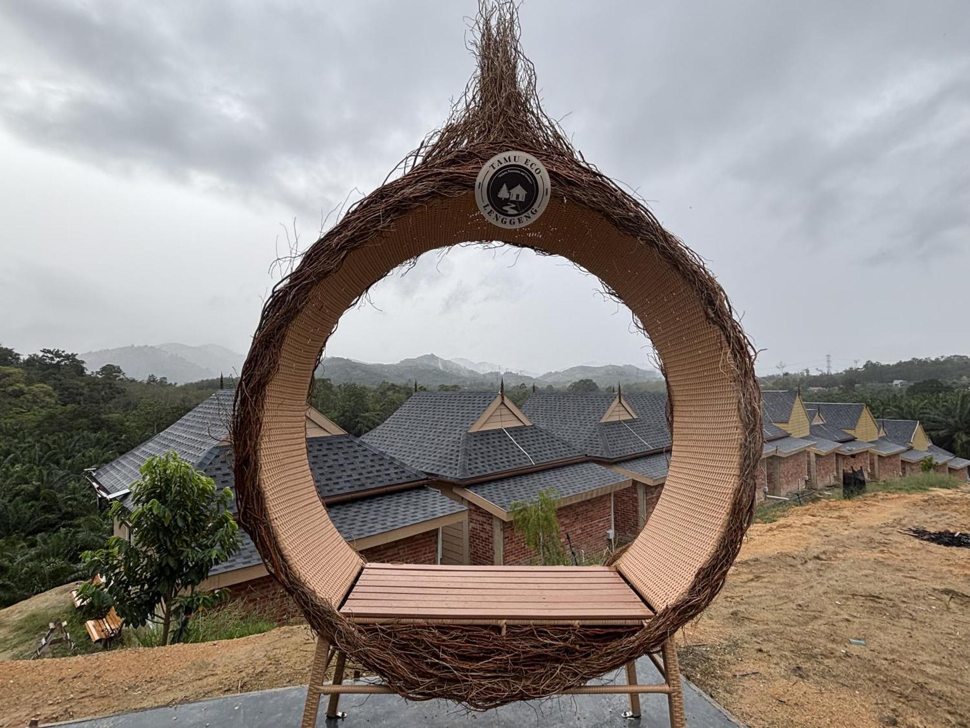 Tamu Eco Lenggeng Hotel Exterior foto