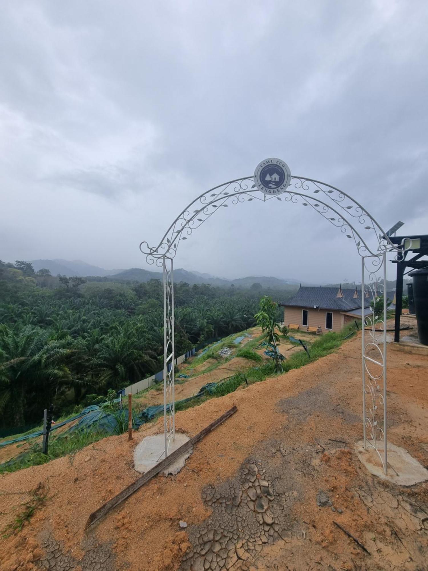 Tamu Eco Lenggeng Hotel Exterior foto